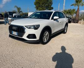 Audi Q3 35 TDI S tronic Business Advanced