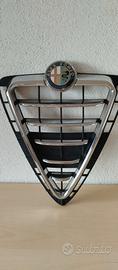scudo anteriore alfa romeo giulietta del 2010