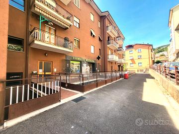 Ampio appartamento zona centrale