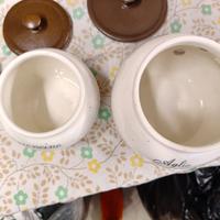 contenitori peperoncino e aglio