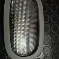 Luce cortesia anteriore tetto plafoniera Renault 2