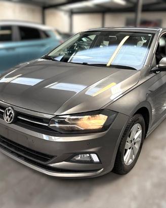 Volkswagen Polo 1.0 tgi Comfortline 90cv my19