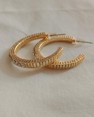 Orecchini colore oro
