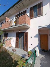 Villa di 110 m² con 4 locali e box auto doppio a V