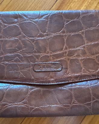Borsa in pelle marrone a busta I Santi