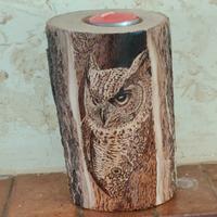 portacandela in legno fatto a mano