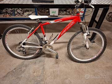 Mountain Bike Zerodue 26” – cambio Shimano –