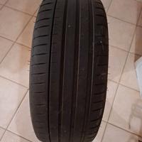 pneumatico Michelin 235 45 r20