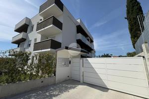4 LOCALI A SPOLTORE