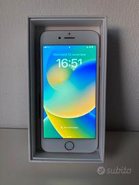 IPhone 8 64GB batteria 100%
