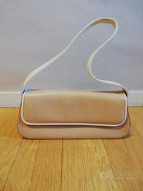 pochette in vera pelle