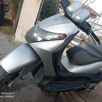 Beverly piaggio 200cc