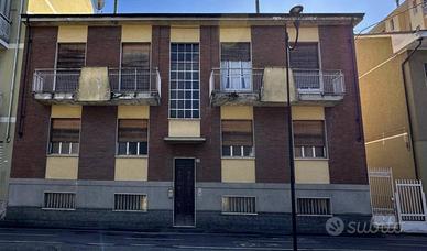 Immobile in asta di 119 m² con 3 locali a Canelli
