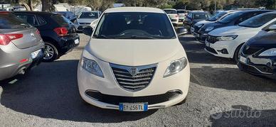 LANCIA YPSILON 2015 - 1.2 BENZINA OK NEOP. LB AUTO