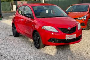 Lancia Ypsilon 1.2 69 CV 5 porte GPL Ecochic Gold 