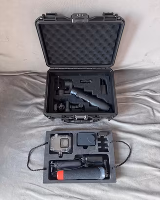 Kit action cam YI 4K+ con gimbal Hohem e valigetta