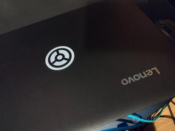 Lenovo PC portatile 