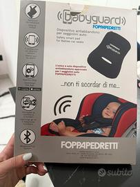 Dispositivo antiabbandono per seggiolini auto