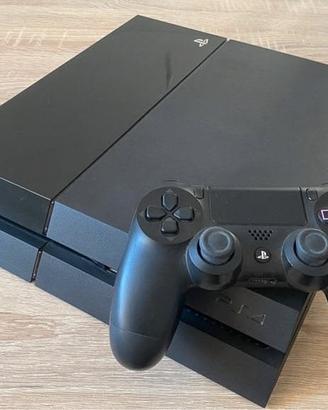 playstation 4 usata