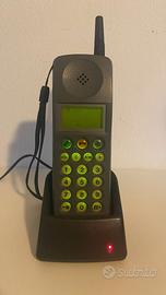 telefono da collezione vintageNEC ETACS MP5B2B6-1B