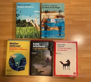 Lotto di 5 libri Ed. Feltrinelli. 15 euro.