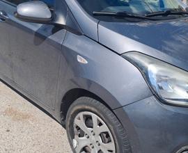 HYUNDAI i10 2ª serie - 2014