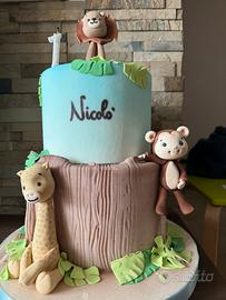 Torta compleanno pasta di zucchero tema Safari