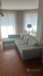 Divano angolare (con isola)