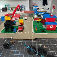 Lego Town Centre 355 + 354-1