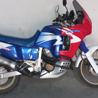 Africa twin 750