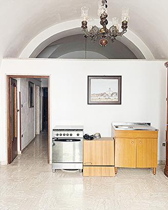Caratteristico loft da ristrutturare