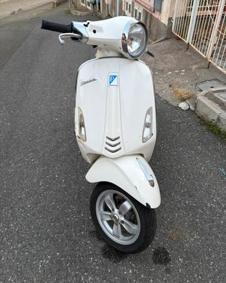 Vespa 50 Primavera 2015