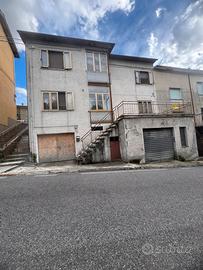Casa bifamiliare