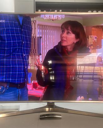 Tv Samnsung curvo 55’ serie 9 UE55JS9000T