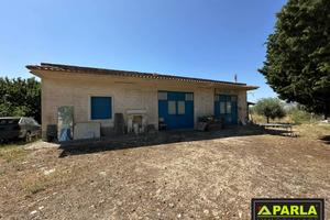 Immobile di 11170 m² a Canicattì