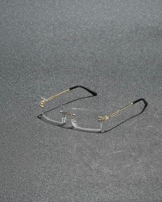 Occhiali trasparenti con asta oro aesthetic