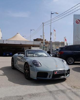 Porsche 911 Carrera Cabriolet