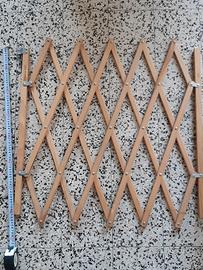 cancelletto estensibile in legno