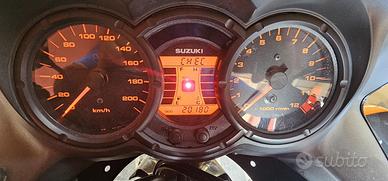 Suzuki V Strom DL 650