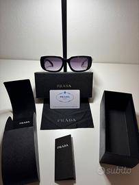 Occhiali da sole Prada