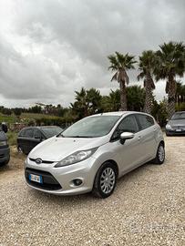 Ford Fiesta Fiesta+ 1.4 TDCi 70CV 5 porte