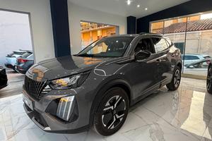 Peugeot 2008 PEUGEOUT 20081.2 hybrid Allure 145cv 