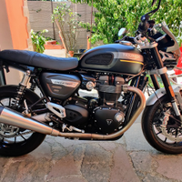 Triumph speed twin 1200