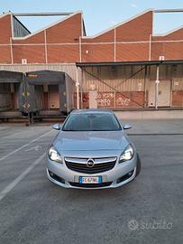 opel insiginia Sport tourer 2.0 cdti 170 cv ats