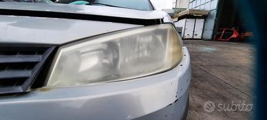 RENAULT MEGANE 2005 - FARO ANTERIORE SINISTRO