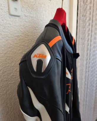 TUTA KTM 