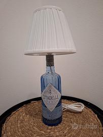 Lampada realizzata a mano