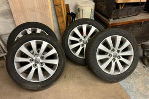 Cerchi piu gomme termiche usati 500km