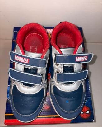 Scarpe Spider-Man con luci n. 28