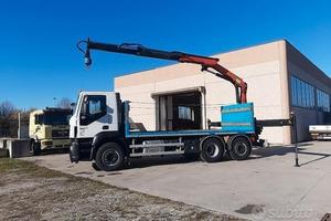 IVECO AD 260S36 6x2 km 167.000 gru e pianale